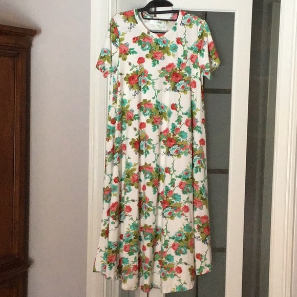 MIDI Swing Dress. - Picture 1 of 4
